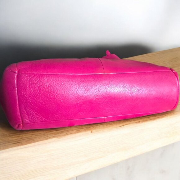 COACH Madison Phoebe 3 Section Shoulder Bag Tumbled Hot Pink Leather - Picture 4 of 16